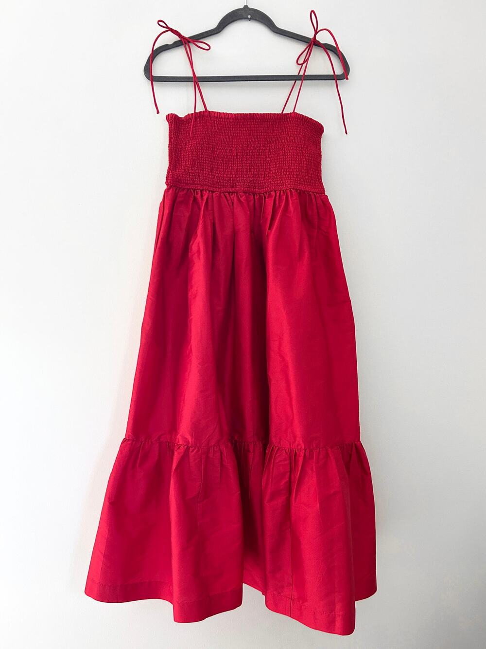 Drhuv Kapoor Red Taffeta Smocked Bodice Midi Dress - Anthro - Small MSRP $228